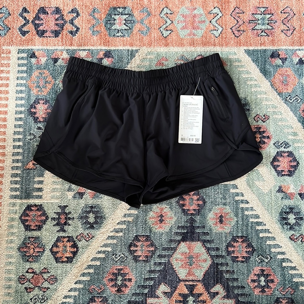Lulu tracker shorts